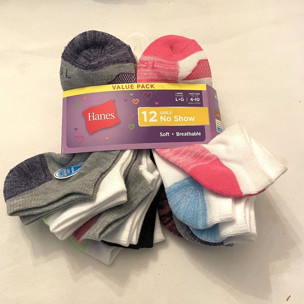 HANES 12 pr. No Show Girls No Show Socks. Show size L 4-10 Multi-Colors